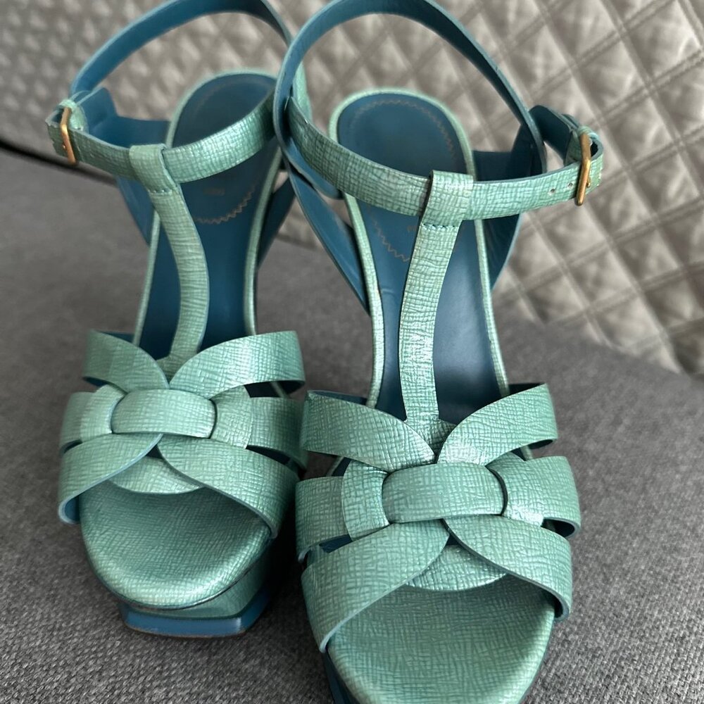 $995 YSL YVES SAINT LAURENT AQUA TRIBUTE 105 HEEL SANDALS SZ 38
